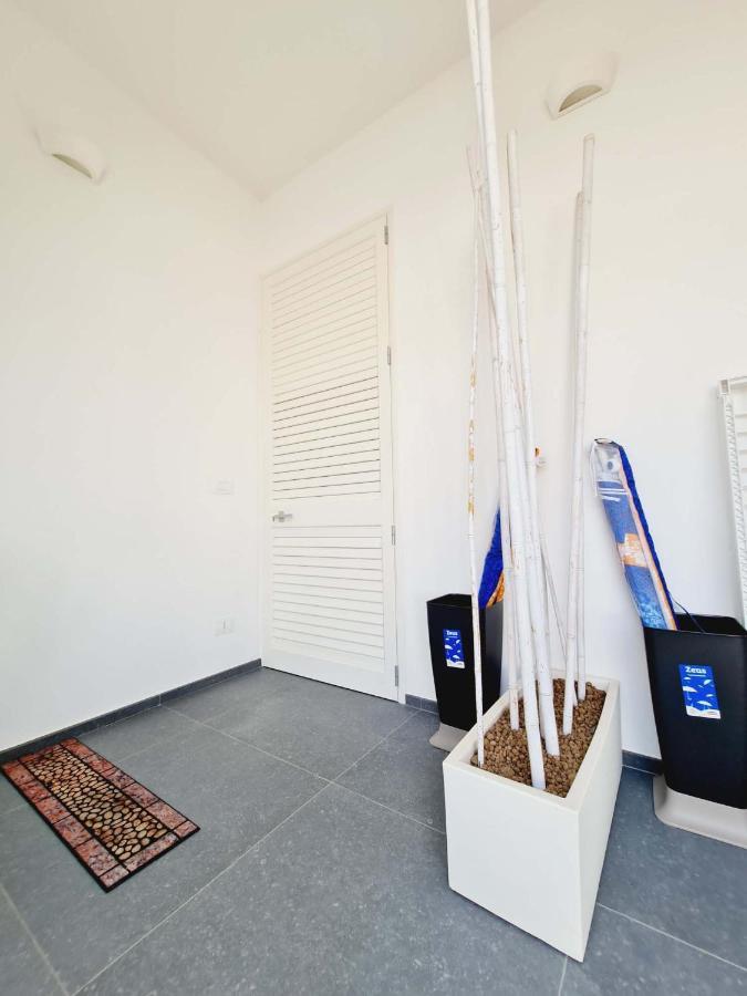 Medusa Room Apartment ปอร์โตเชซาเรโอ ภายนอก รูปภาพ
