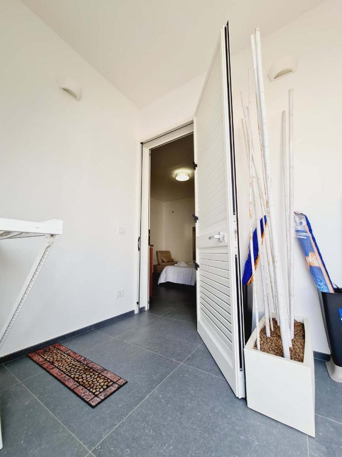 Medusa Room Apartment ปอร์โตเชซาเรโอ ภายนอก รูปภาพ