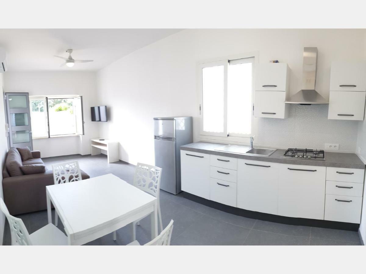 Medusa Room Apartment ปอร์โตเชซาเรโอ ภายนอก รูปภาพ